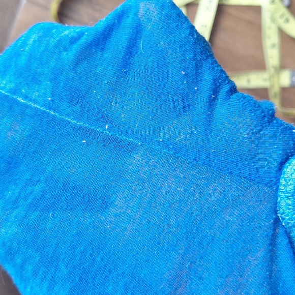 3/$20 Reebok Excersise 2-Top Bundle Size S/M - Picture 13 of 16